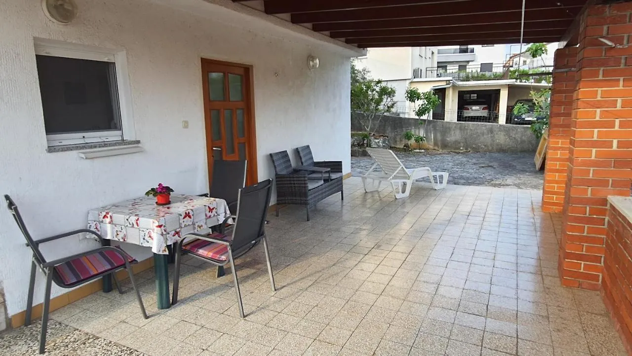 Apartments Vesna Avsec - Krk Town