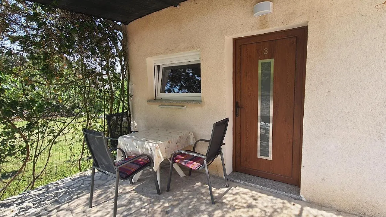 Apartments Vesna Avsec - Krk Town