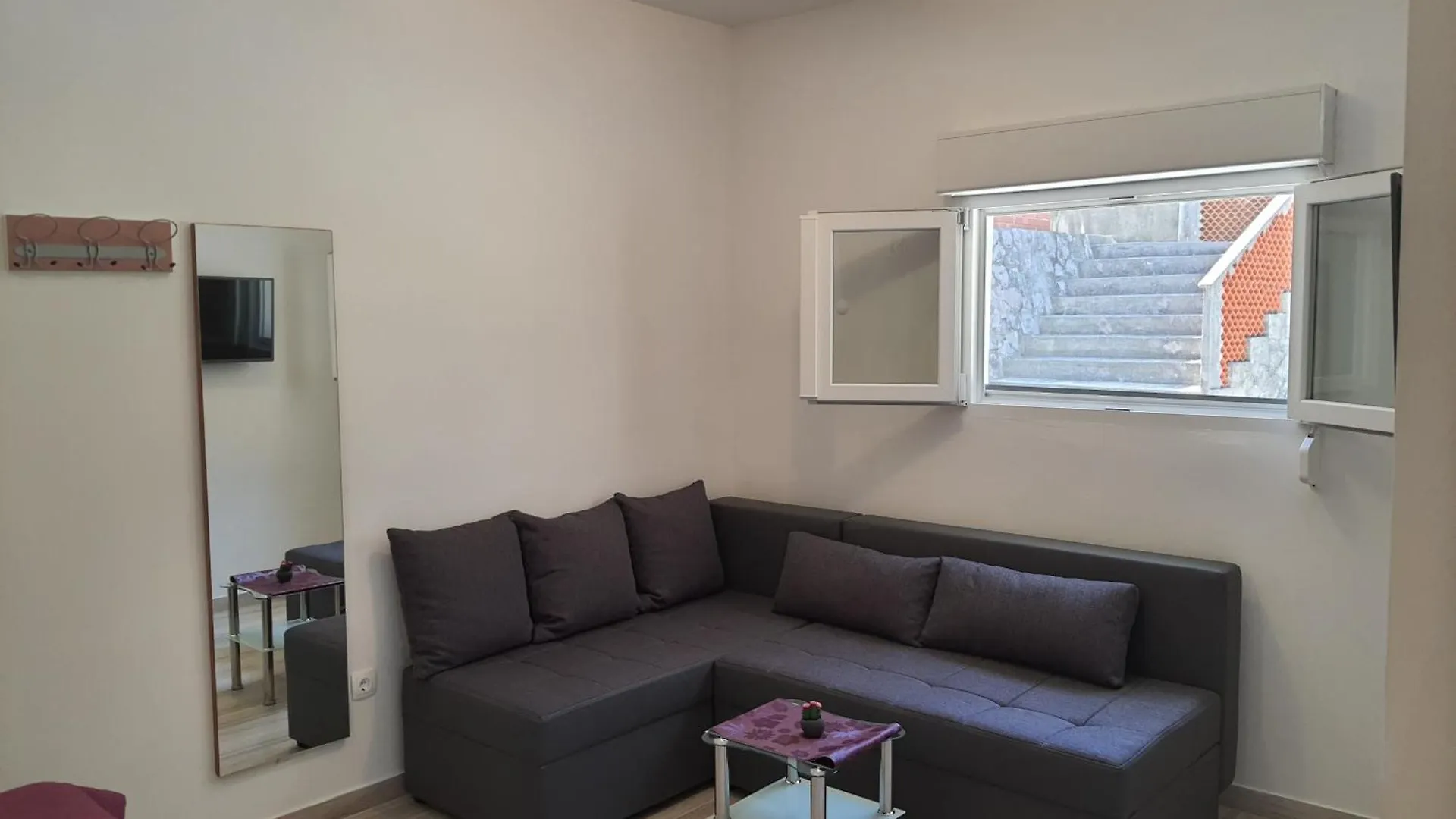 Apartments Vesna Avsec - Krk Town